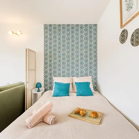 Meuble Metro 12 Apartment Aubervilliers